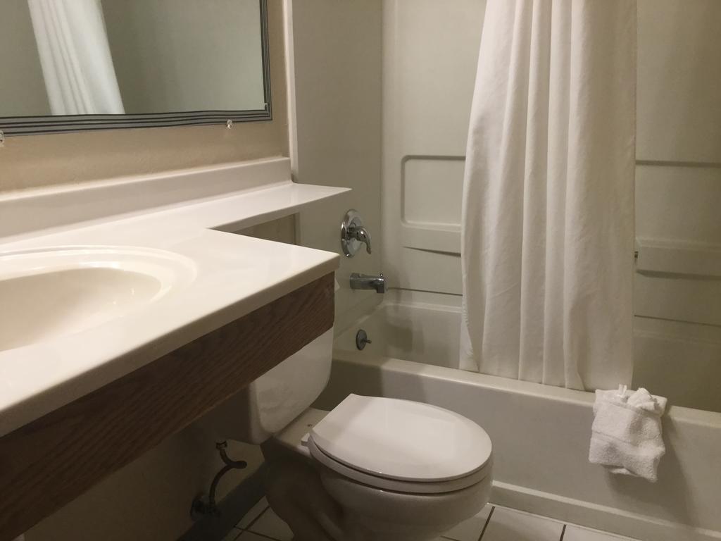 Super 8 By Wyndham Youngstown/Austintown מראה חיצוני תמונה